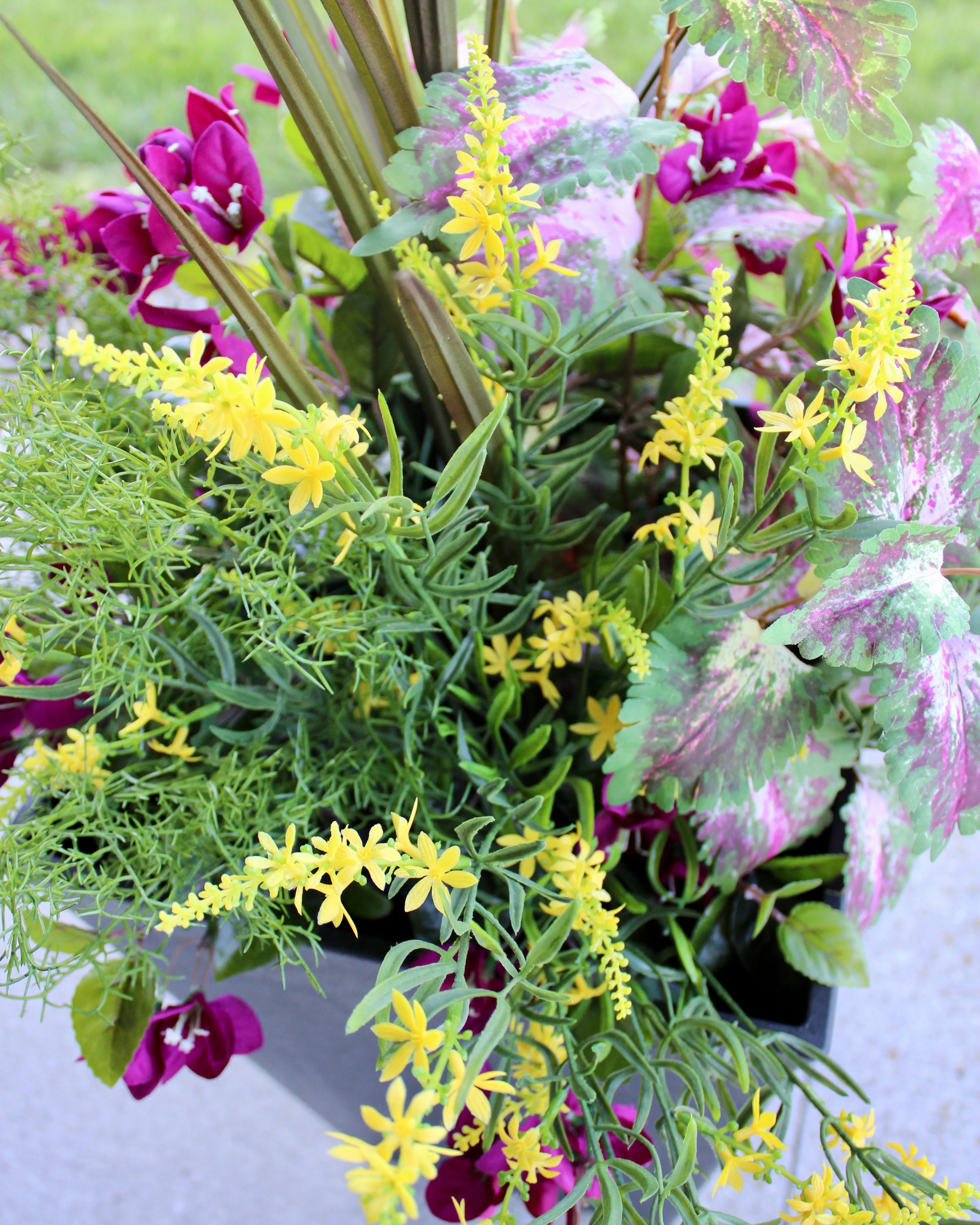 Blackberry Bougainvillea & Yellow Sweet Veronica “Drop-In” Insert