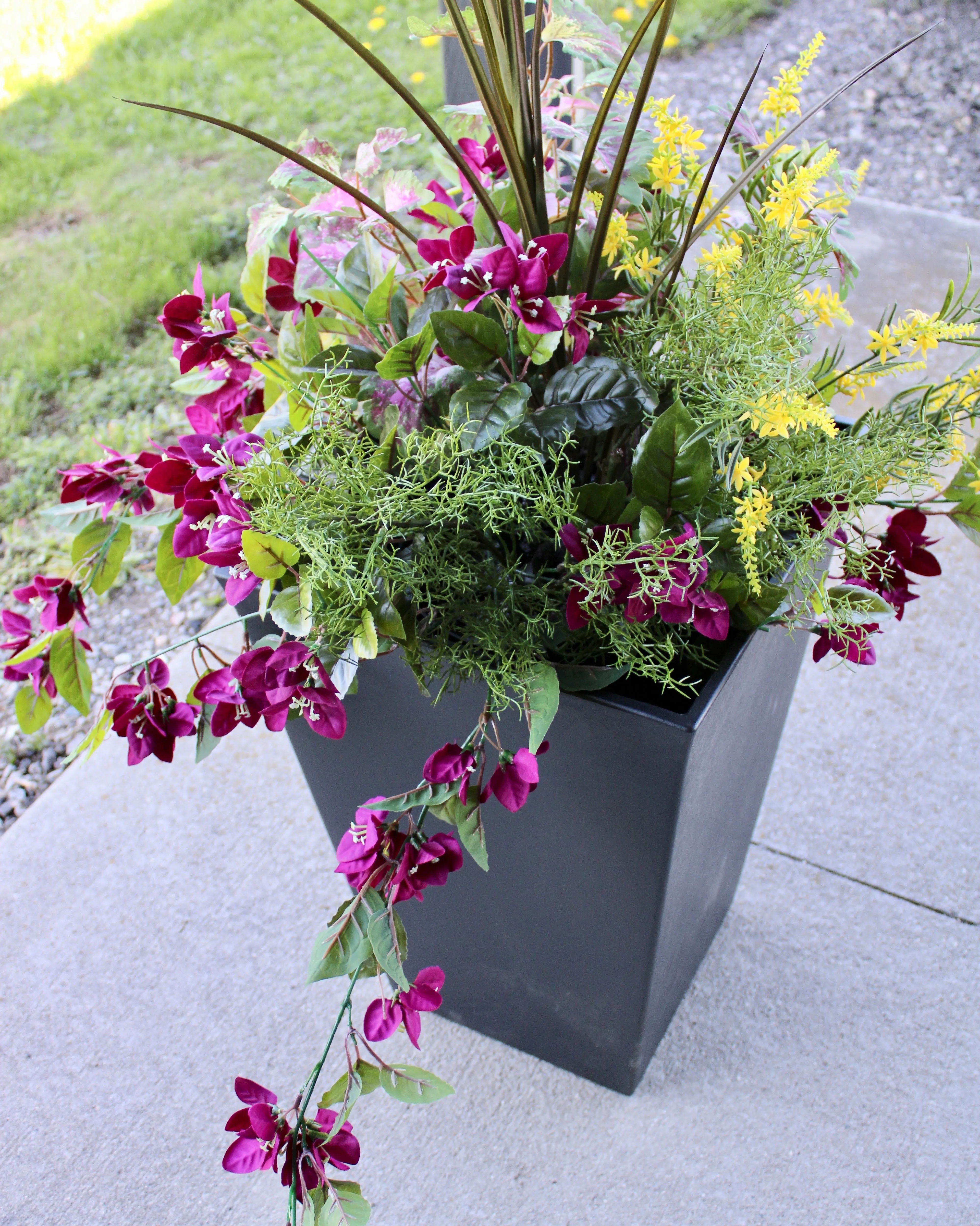 Blackberry Bougainvillea & Yellow Sweet Veronica “Drop-In” Insert