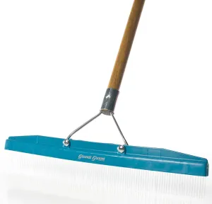 Grandi Groom V2 Carpet Rake